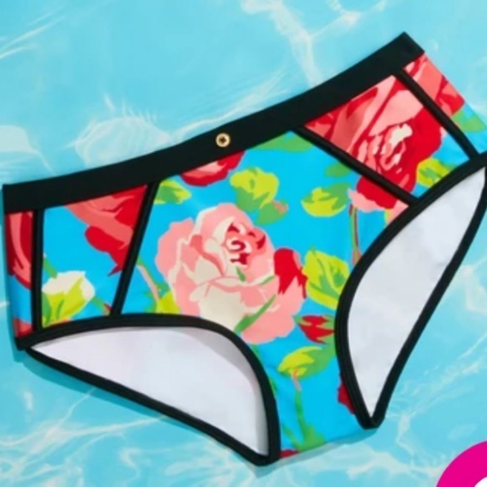 Betsey Johnson bikini bottoms